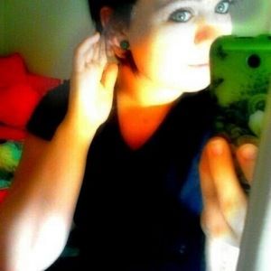 Meet your Posher, Sondra